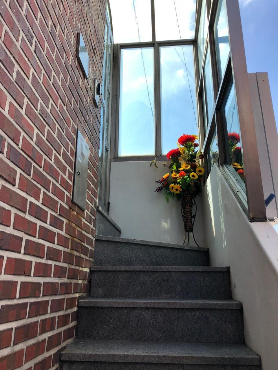 Amuse Guest House Сеул Екстериор снимка